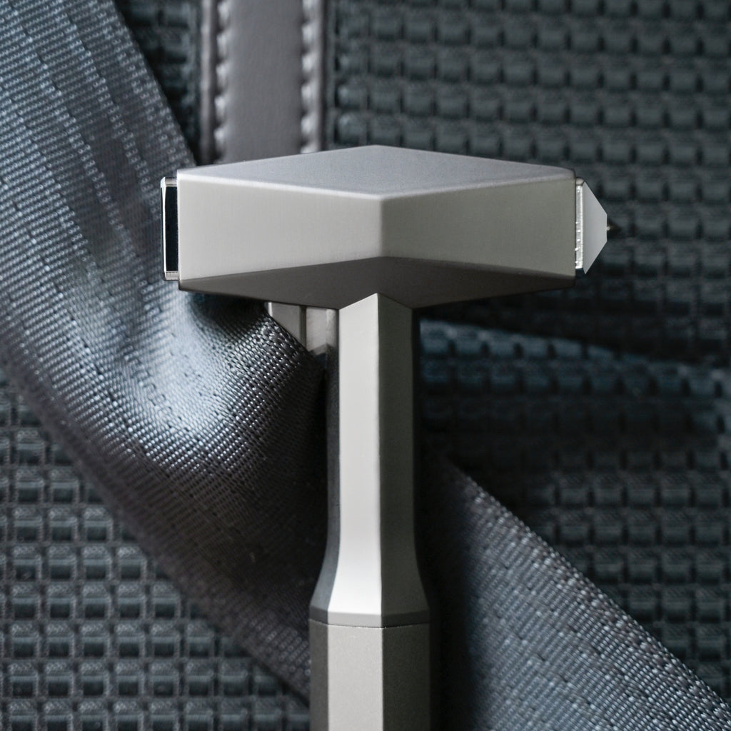 ZEOWING Cyber Breaker